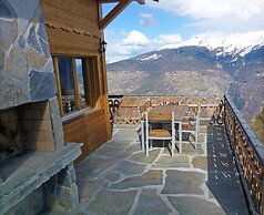 Modern Chalet with Hot Tub in Les Collons