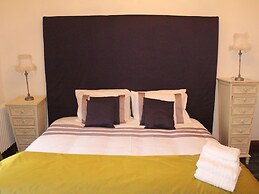 Holiday Home in Ayr near Beach
