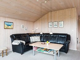 6 Person Holiday Home in Tarm