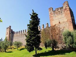 Poolside Stay in Lazise