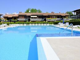 Poolside Stay in Lazise