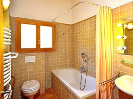 Chalet in La Tzoumaz Near Ski Lift