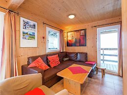 Chalet in Dachstein West With Shared Pool
