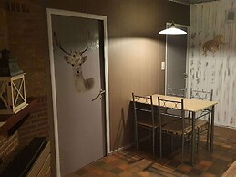 Lanklaar Chalet With Garden