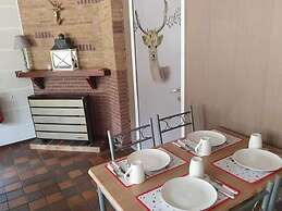 Lanklaar Chalet With Garden