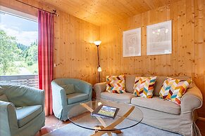 Chalet in Dachstein West With Shared Pool