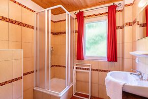 Chalet in Dachstein West With Shared Pool