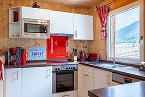 Chalet in Dachstein West With Shared Pool