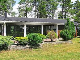 6 Person Holiday Home in Vaeggerlose