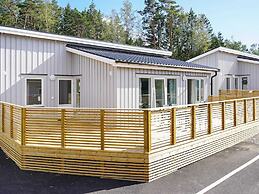 6 Person Holiday Home in Stromstad