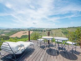 Apartment in Marche Near Sibillini Park