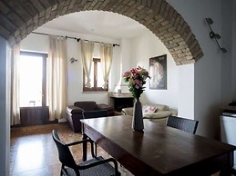 Apartment in Marche Near Sibillini Park
