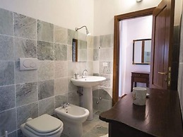 Apartment in Marche Near Sibillini Park