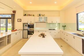 Classic Villa B&B