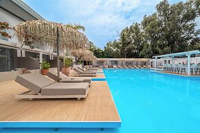Bamboo Suites Adults Only