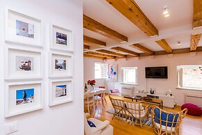 Apartment Domino 18