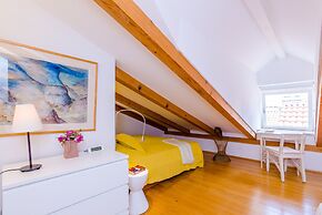Apartment Domino 18