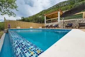 Villa Dundo Pero