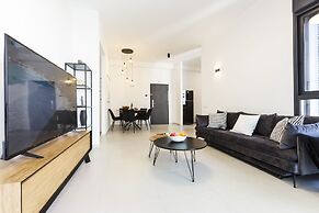 AirTLV - Luxury Apartment With Sea View