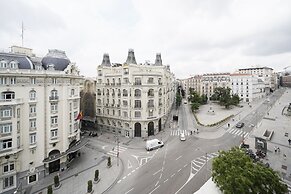 Numa Madrid Script