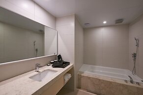 CS Hotel