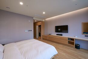 CS Hotel