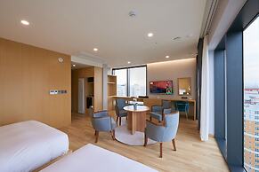 CS Hotel