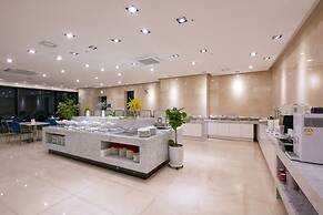 CS Hotel