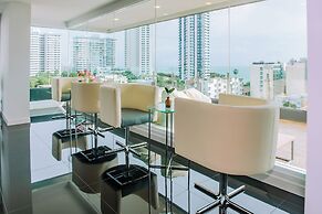 The Rizin Hotel Phratumnak