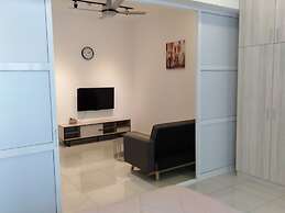 Summer Studio 2 - One South