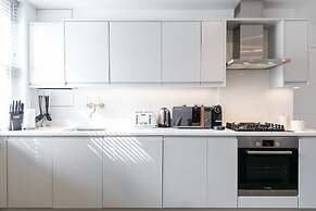 Urban Chic - Rathbone