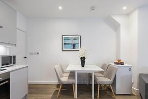 Urban Chic - Rathbone