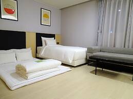 Hound Hotel Busan Station