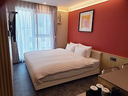 Hound Hotel Busan Station