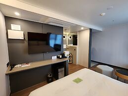 Hound Hotel Busan Station