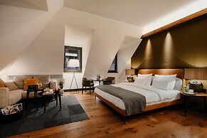 DO & CO Hotel München