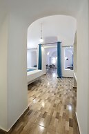 Church & Cave - Santorini Private Residences