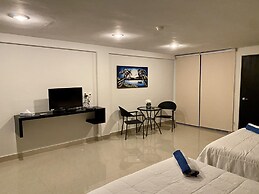 VANESSA 42 Suites - 5Th. Ave