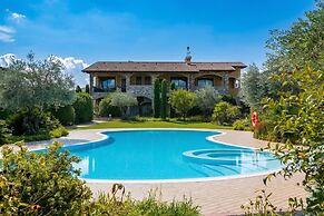 Casa Valtenesi