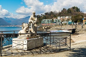 Appartamento Il Golfo Lake View