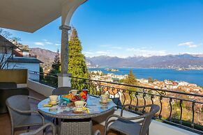 La Rosa Dei Venti Lake View Terrace