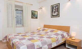 Nila's Place