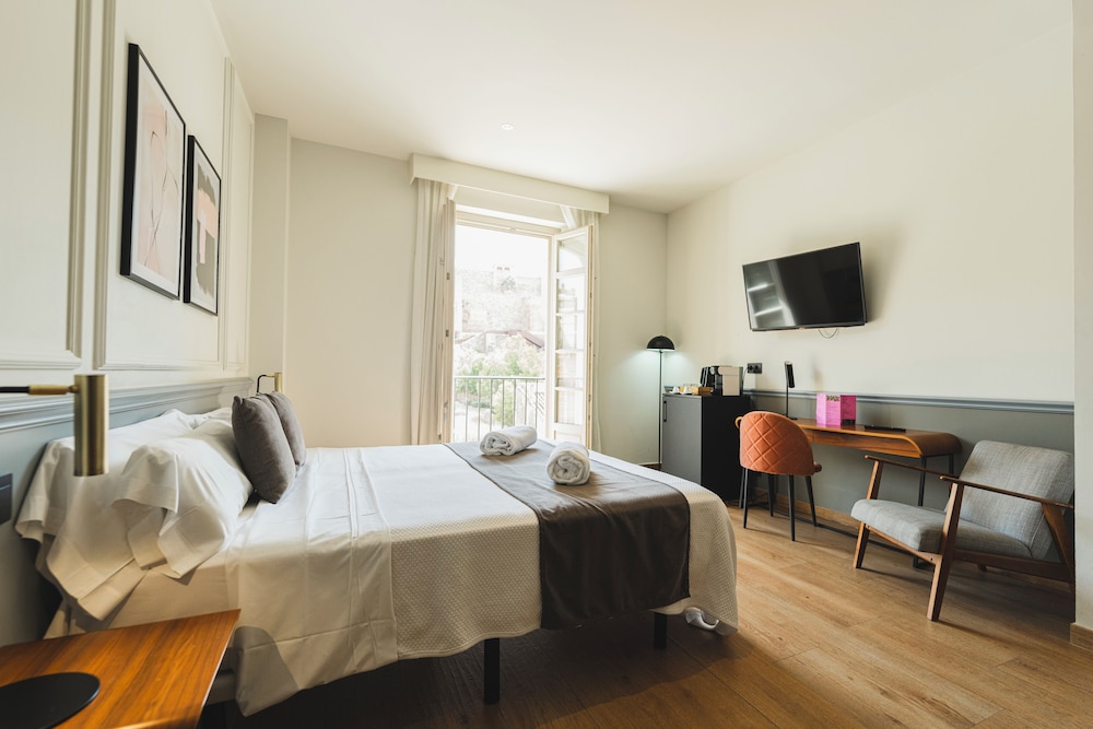 Alcazaba Premium Hotel