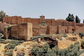 Alcazaba Premium Hotel