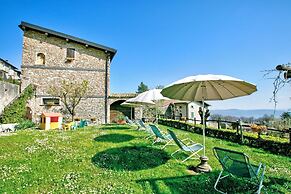 Liano Iris - Terrace & parking place