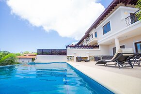 1111 Pearl Court at Pristine Bay