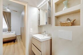 Valentina Home