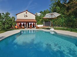 Pool House Ancka