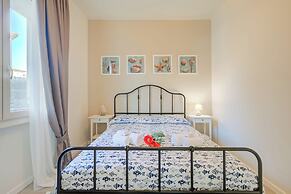Maison Fleurie Apartments