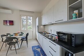 Maison Fleurie Apartments